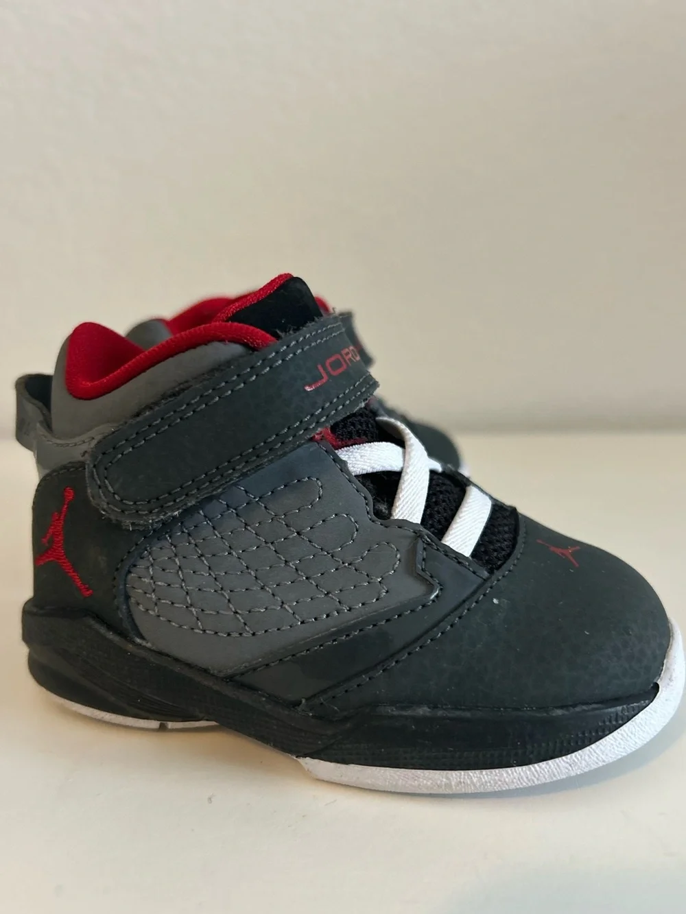 Jordan Toddler High-Top Velcro Sneaker Black Gray Red Walker, Size 5c
